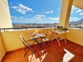 797 Holiday Rentals - Precioso piso para 6 con vista al mar 180 grados